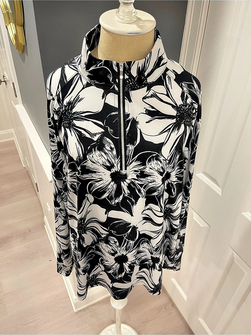 Lady Hagen Black and White Floral Half-Zip Pullover Black & White Floral